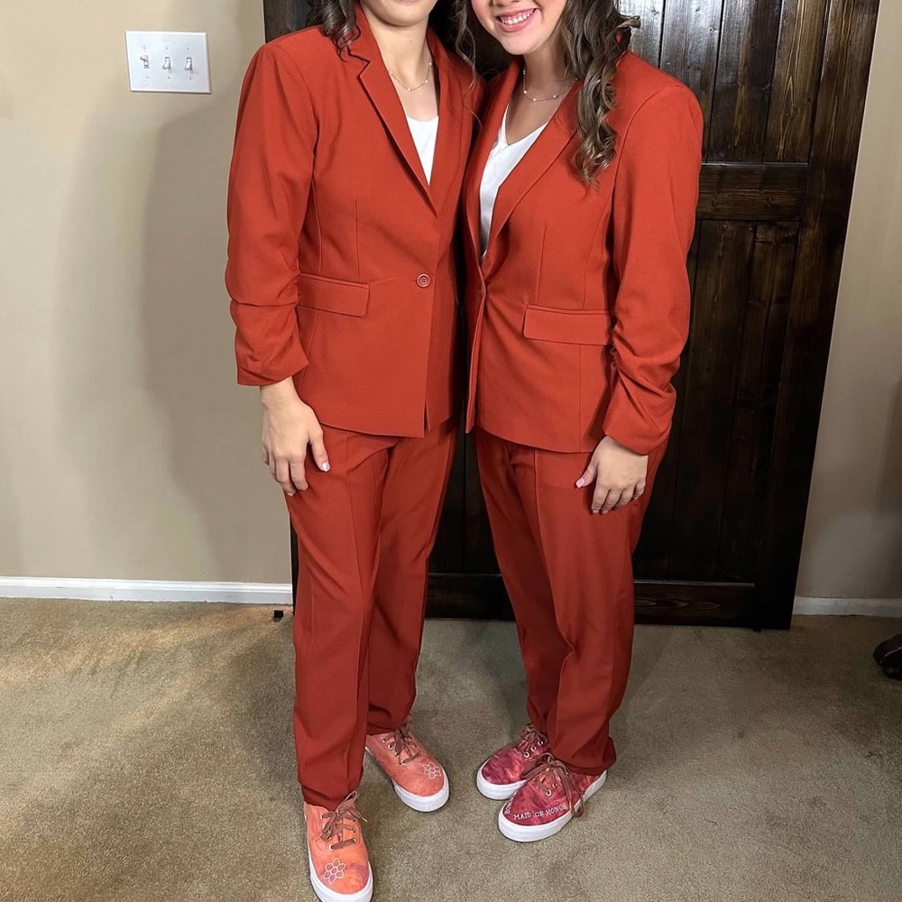 Tahari Paprika Women’s Pantsuit